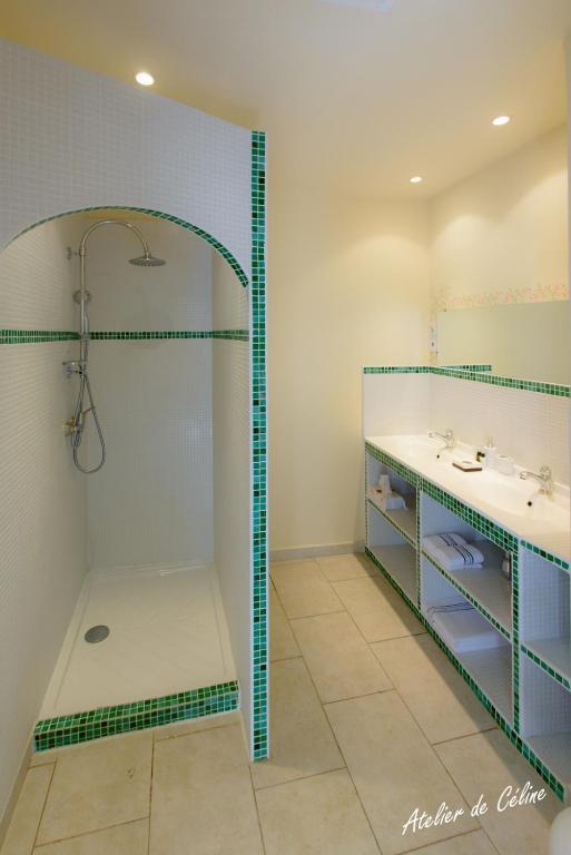 Hotel Le Castel Du Mont Boise Montboucher-sur-Jabron Zewnętrze zdjęcie