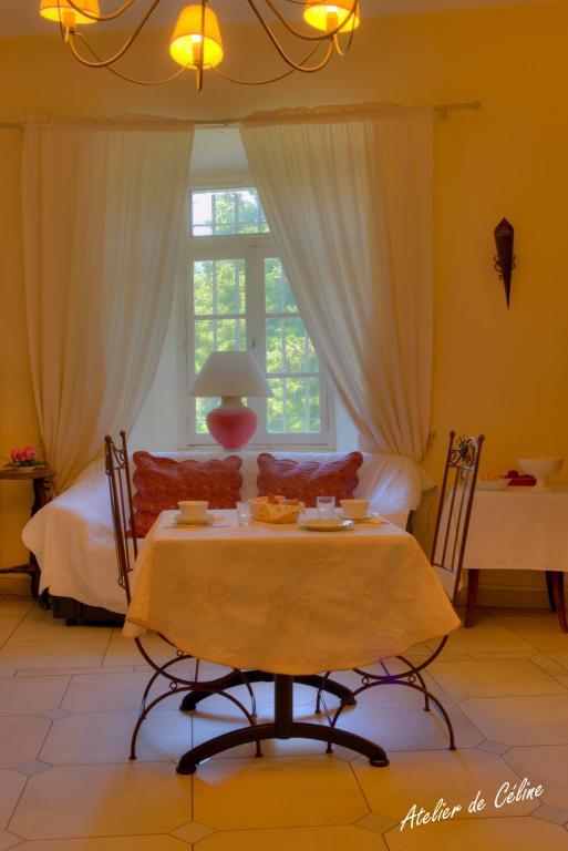 Hotel Le Castel Du Mont Boise Montboucher-sur-Jabron Zewnętrze zdjęcie