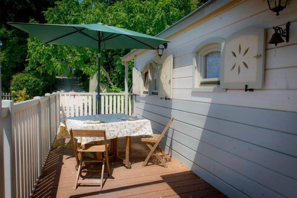 Hotel Le Castel Du Mont Boise Montboucher-sur-Jabron Zewnętrze zdjęcie
